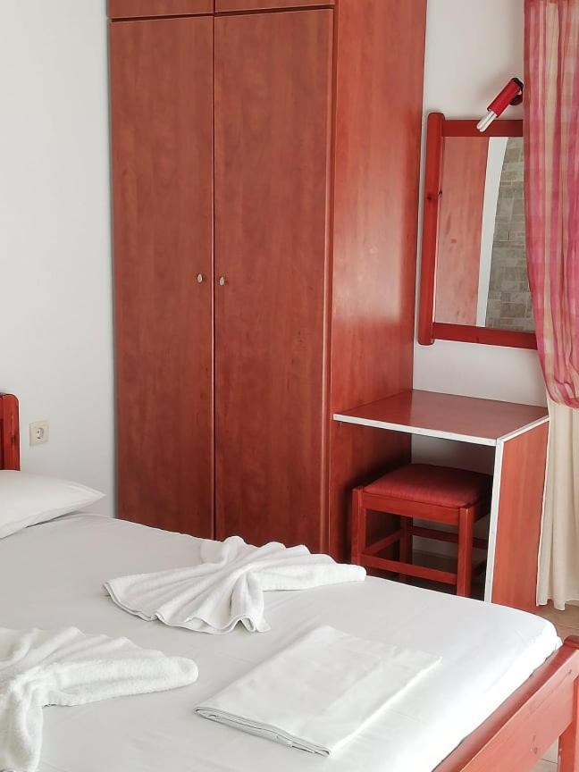 Villa Christina Sea Side A Hanioti Ngoại thất bức ảnh