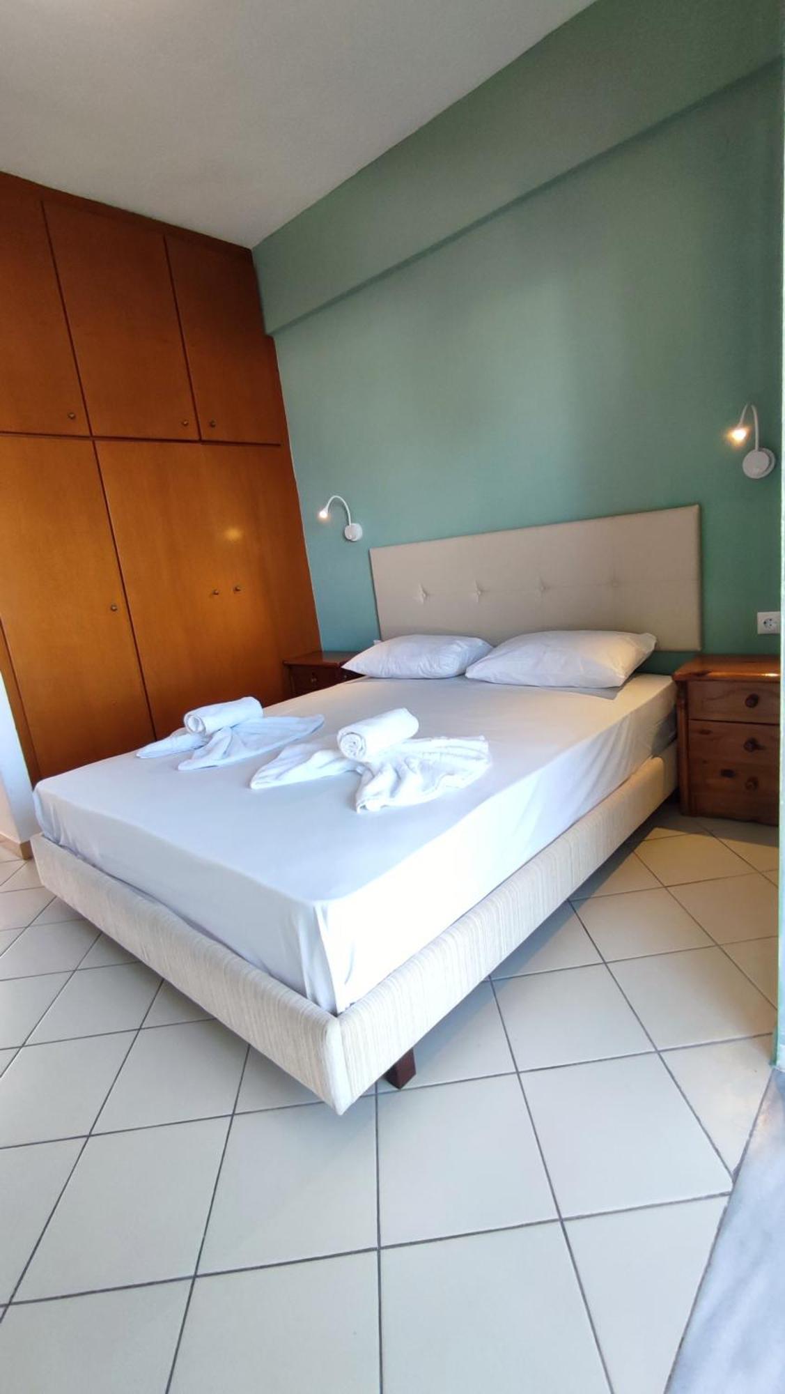 Villa Christina Sea Side A Hanioti Ngoại thất bức ảnh